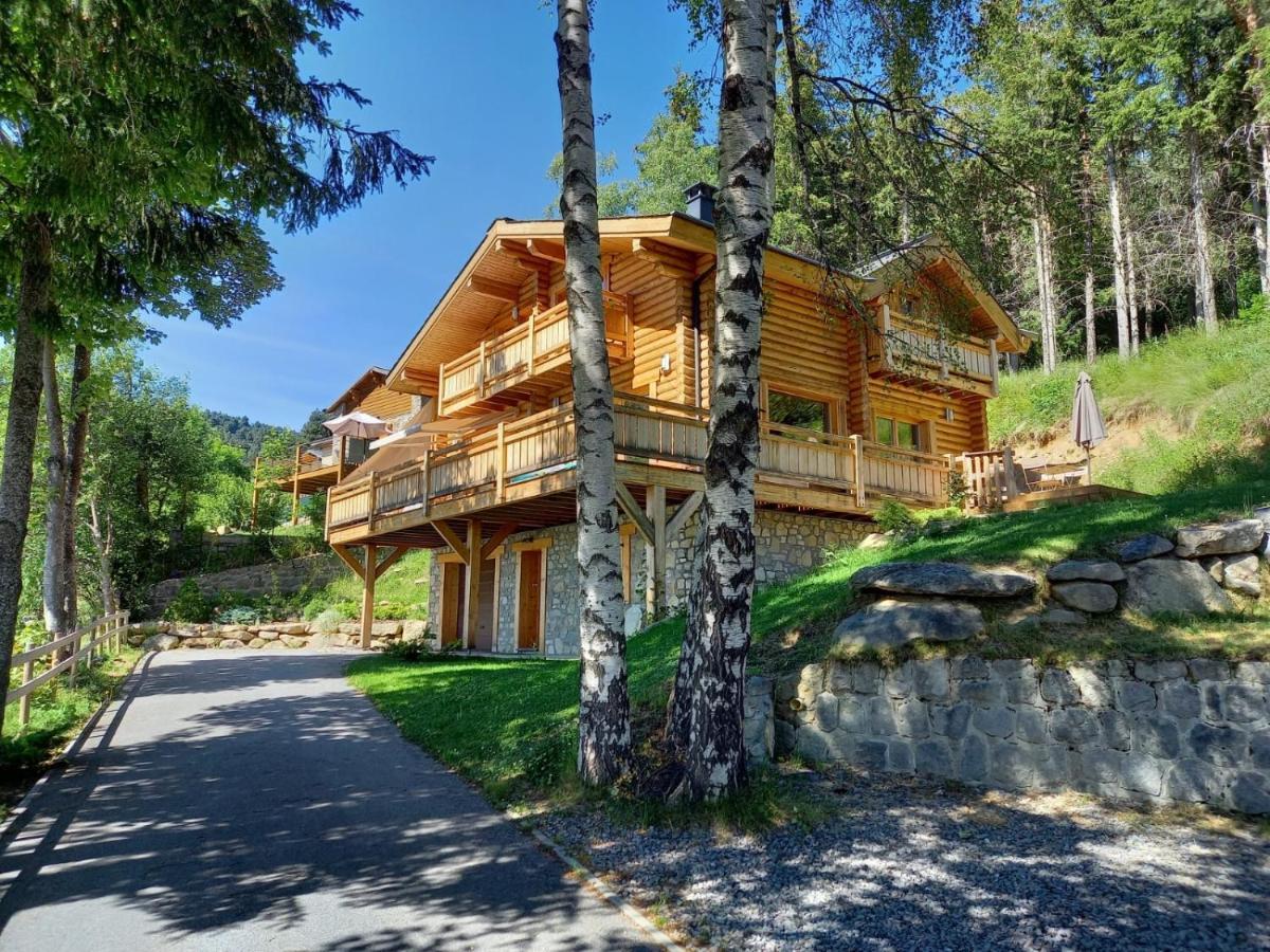 Appartement indépendant dans un beau chalet Egat Exterior foto